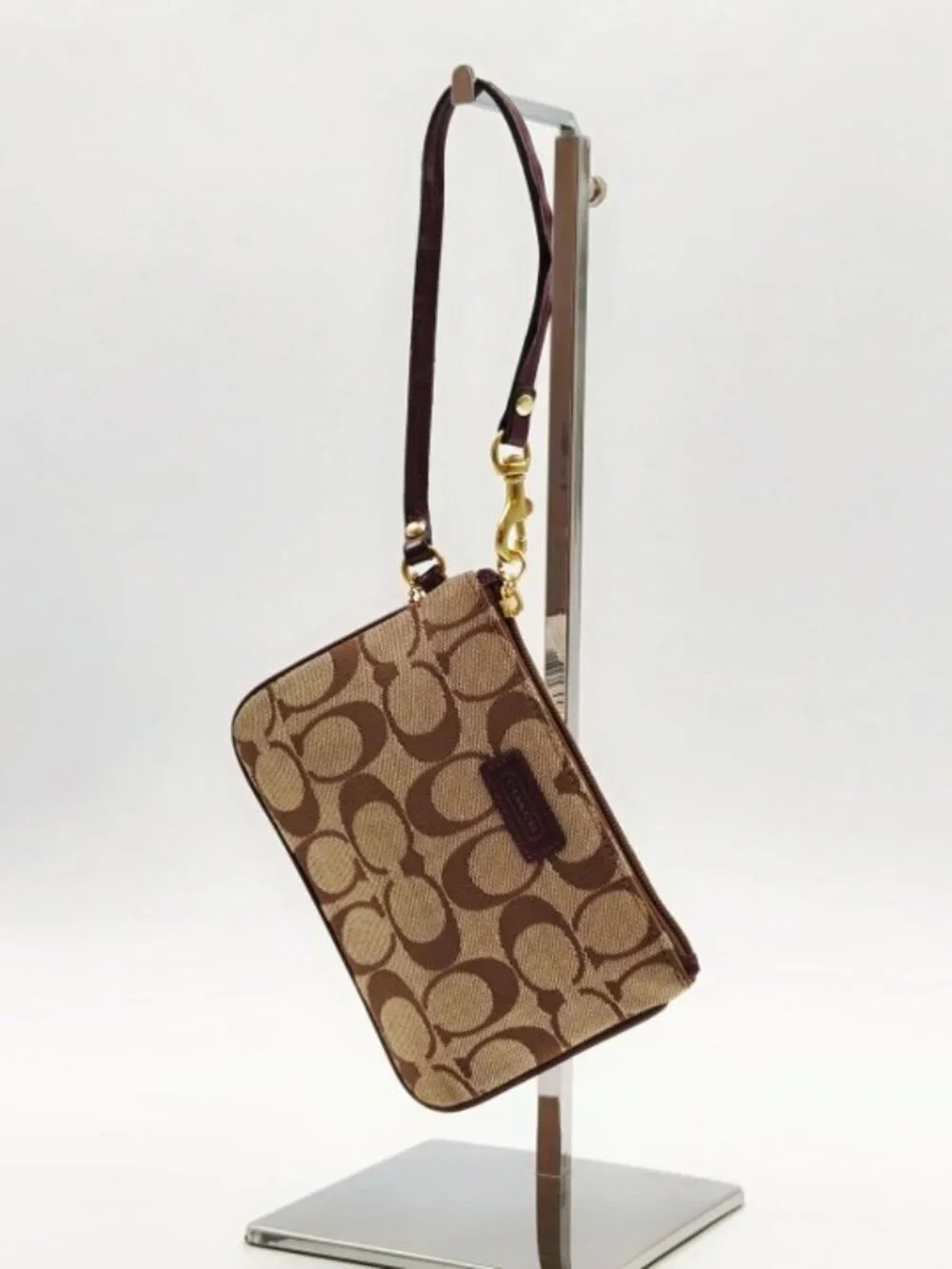 NWT Coach Signature Mini Wristlet Wallet